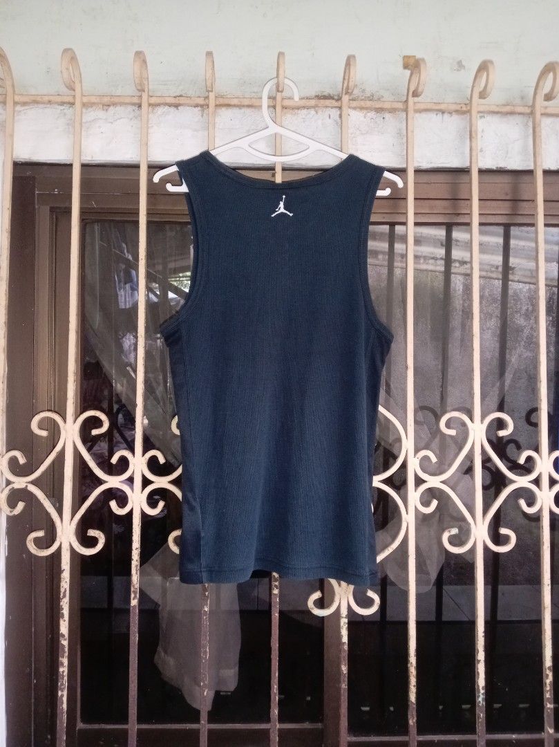 Jordan Dri-FIT Black Tank Top Size M (Category: Activewear) located in Nagcarlan. Submitted by asd0606 (Listing ID 1470041813, Image 2). Description: Jordan Tank Top Dimes:18x26 Color Rate:9/10 Excellent Condition Issue:None 499+ship Embroidered Logo.