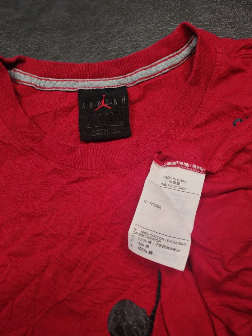 Jordan Jump Man Tee (Category: Tshirts & Polo Shirts ) located in Kalibo. Submitted by relivethearchives (Listing ID 1469976919, Image 3). Description: Jordan Jump Man Tee in Excellent Condition Size Medium on tag DIMES Width: 18.5 Length: 26 📍 Need Wash.