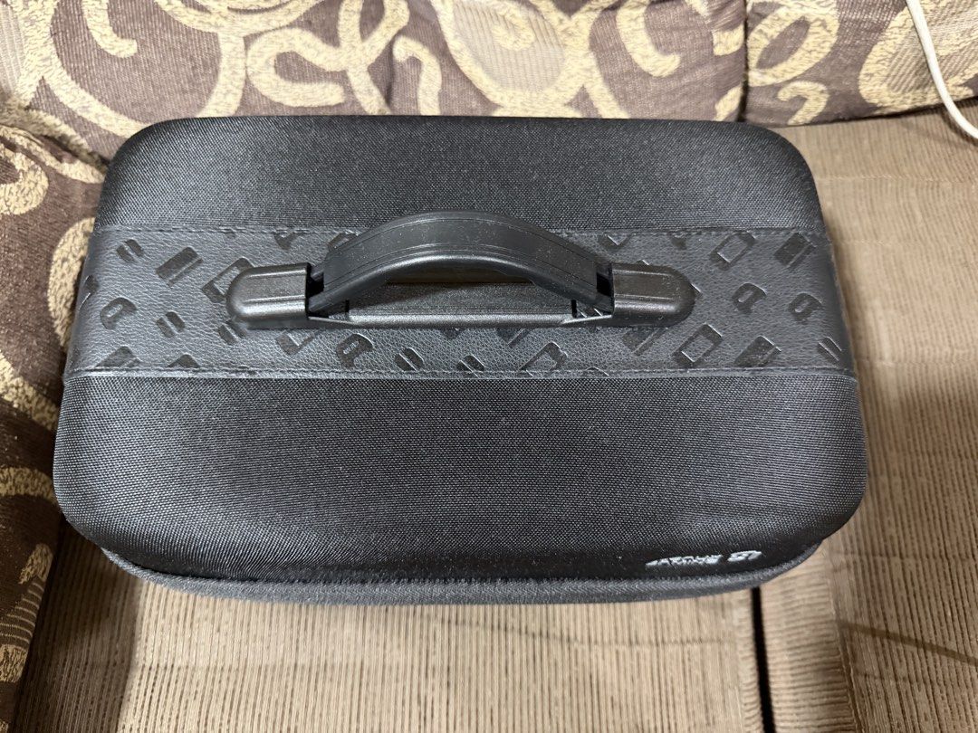 JSAUX Gaming Large Capacity Storage Carry Case (Category: Cases & Covers) located in Taguig. Submitted by ben_fermin (Listing ID 1470057708, Image 2). Description: -Brand New. Hindi nagamit. Nabenta na Switch 2. - Authentic JSAUX Gaming Storage Bag (Black) - Durable hard shell exterior with a sturdy top handle and smooth dual zippers - Spacious interior with customizable compartments and a mesh top lid pocket - Perfect for organizing gaming conso