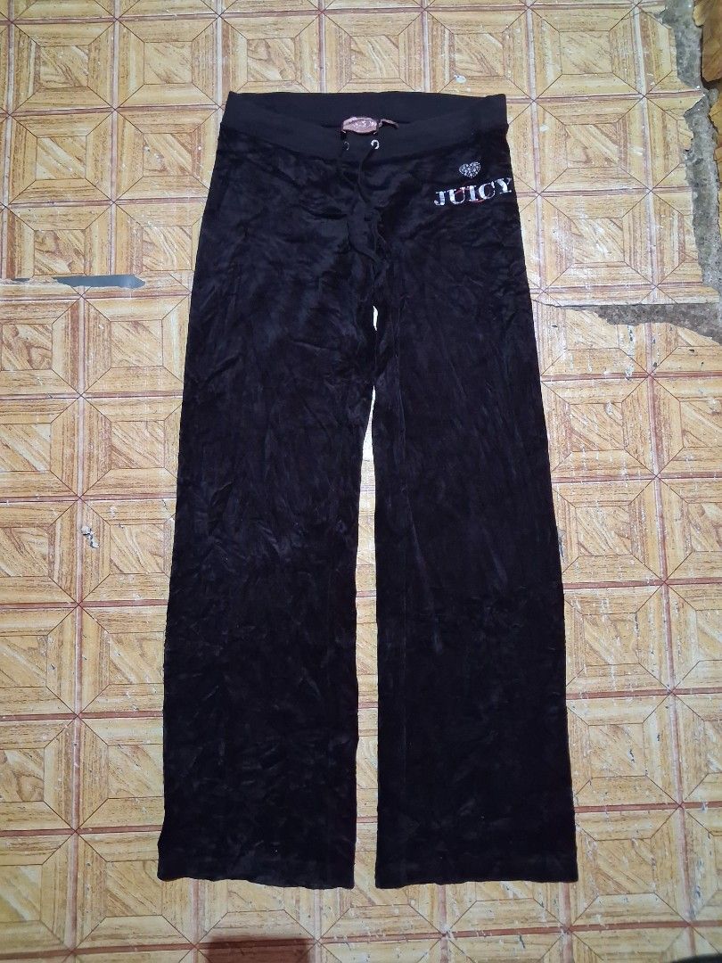 Juicy Couture Pants (Category: Other Bottoms) located in Maasin. Submitted by ukayniyong (Listing ID 1470044187, Image 1). Description: Fresh from Bale No issue.