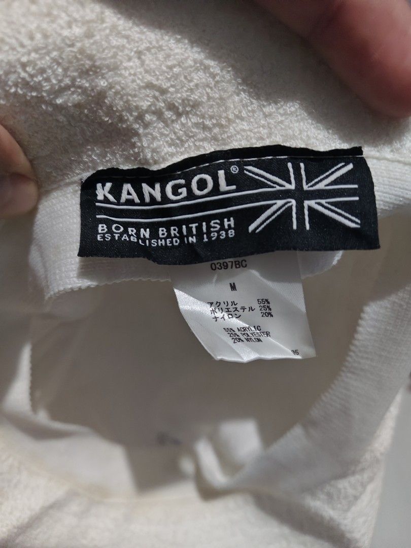 Kangol Bermuda Casual Bucket Hat White Size M (Category: Hats & Beanies) located in Daet. Submitted by eezekethrift (Listing ID 1470070335, Image 2). Description: - Brand: Kangol Bermuda Casual bucket hat - Color: White - Size: Medium (M) - Material: 55% acrylic, 25% polyester, 20% nylon - Texture: Classic towel-like terry finish - Branding: Embroidered kangaroo logo on front with interior Union Jack label - Condition: Brand new with tags.