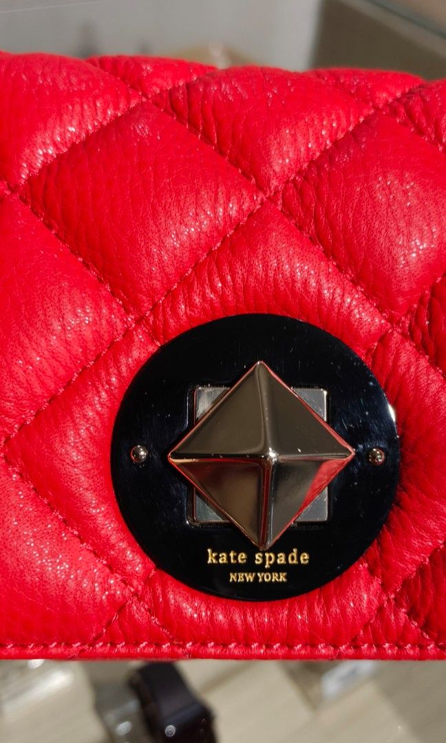 KATE SPADE Auth. Shoulder Bag (Category: Luxury Bags & Wallets) located in Rizal. Submitted by baltiq (Listing ID 1470067196, Image 3). Description: KATE SPADE New York Original 👉from casual to formal on-the-go partner ✔model: Gold Coast Meadow ✔made of soft, premium quilted leather ✔attractive Flo Coral color (vibrant orange-toned red) ✔pyramid faceted shaped turn-lock closure ✔metal chain strap(21-22in. strap drop) ✔beige lining with metallic/