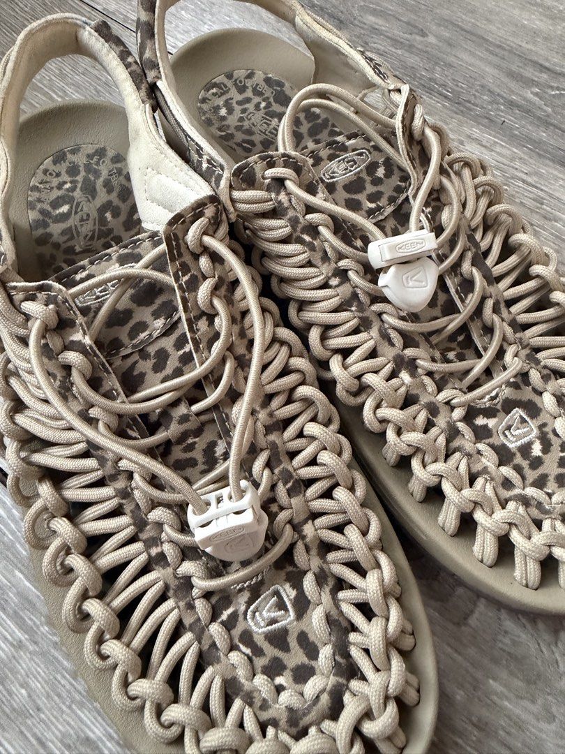 Keen Uneek Interlocked Cord sandals (Category: Slippers & Slides) located in Legazpi City. Submitted by thefelicitythriftwear (Listing ID 1469989134, Image 3). Description: Keen Sandals Size Euro 38 US 7.5 CM 24.5 Excellent Condition No Issue ₱1,280 Disclaimer: This Item of clothing is not affiliated with any of the brands posted or mentioned in this account. All copyright and trademarks are reserved to the original brand owner. .
