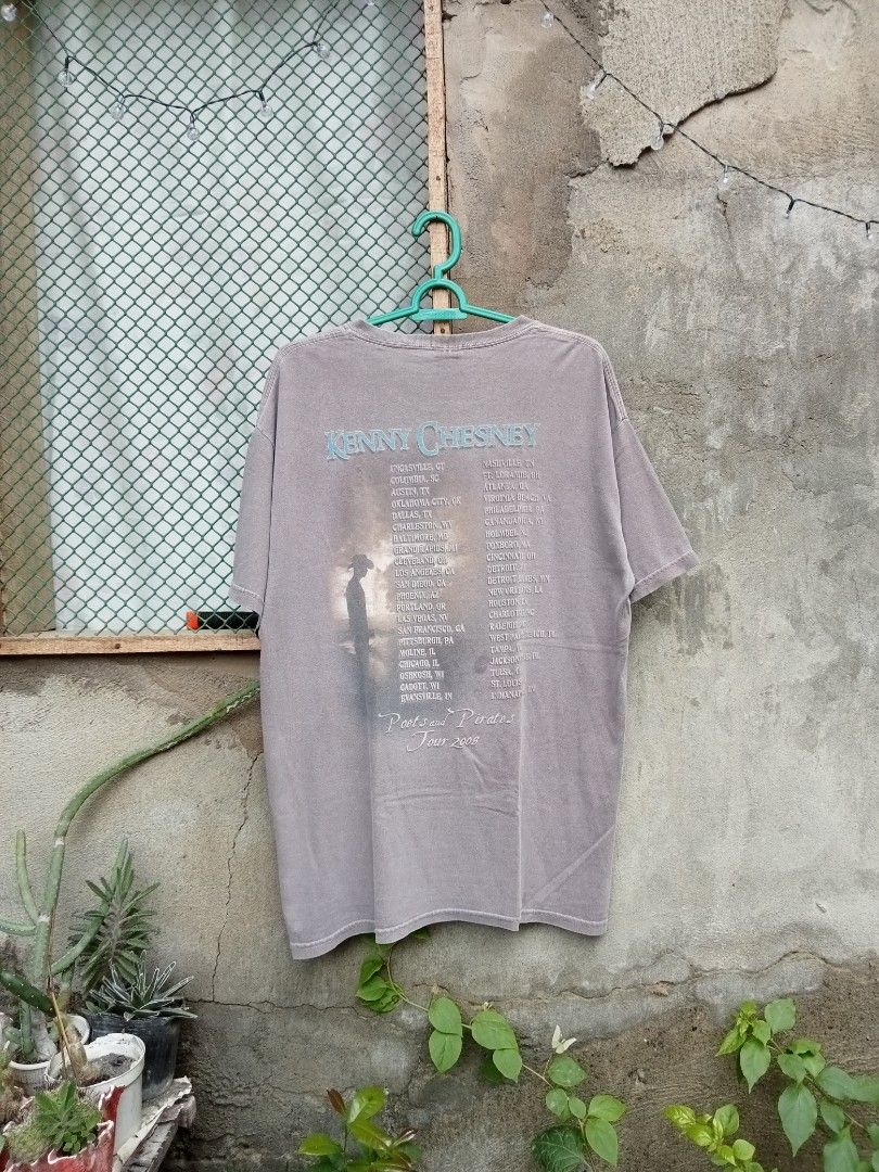 Kenny Chesney Tour Tee Dated 2008 (Category: Tshirts & Polo Shirts ) located in Cabadbaran. Submitted by reizen_ace051823 (Listing ID 1470026699, Image 2). Description: - condition 8/10 - issue faded, 2 pinholes on hem, crackprints - size large on tag - dimes L29 x W21.5.