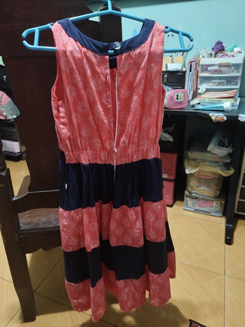 Kids Dress (Category: Babies & Kids Fashion) located in Bacoor. Submitted by annsarisaristore (Listing ID 1470000449, Image 2). Description: Lemon Kiss size 1r ontag.