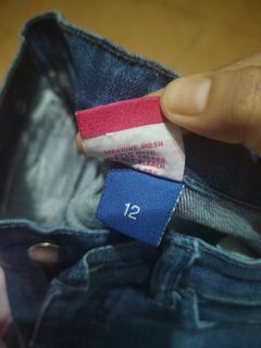(Category: ) located in . Submitted by annsarisaristore (Listing ID 1470002498, Image 1). Description: .