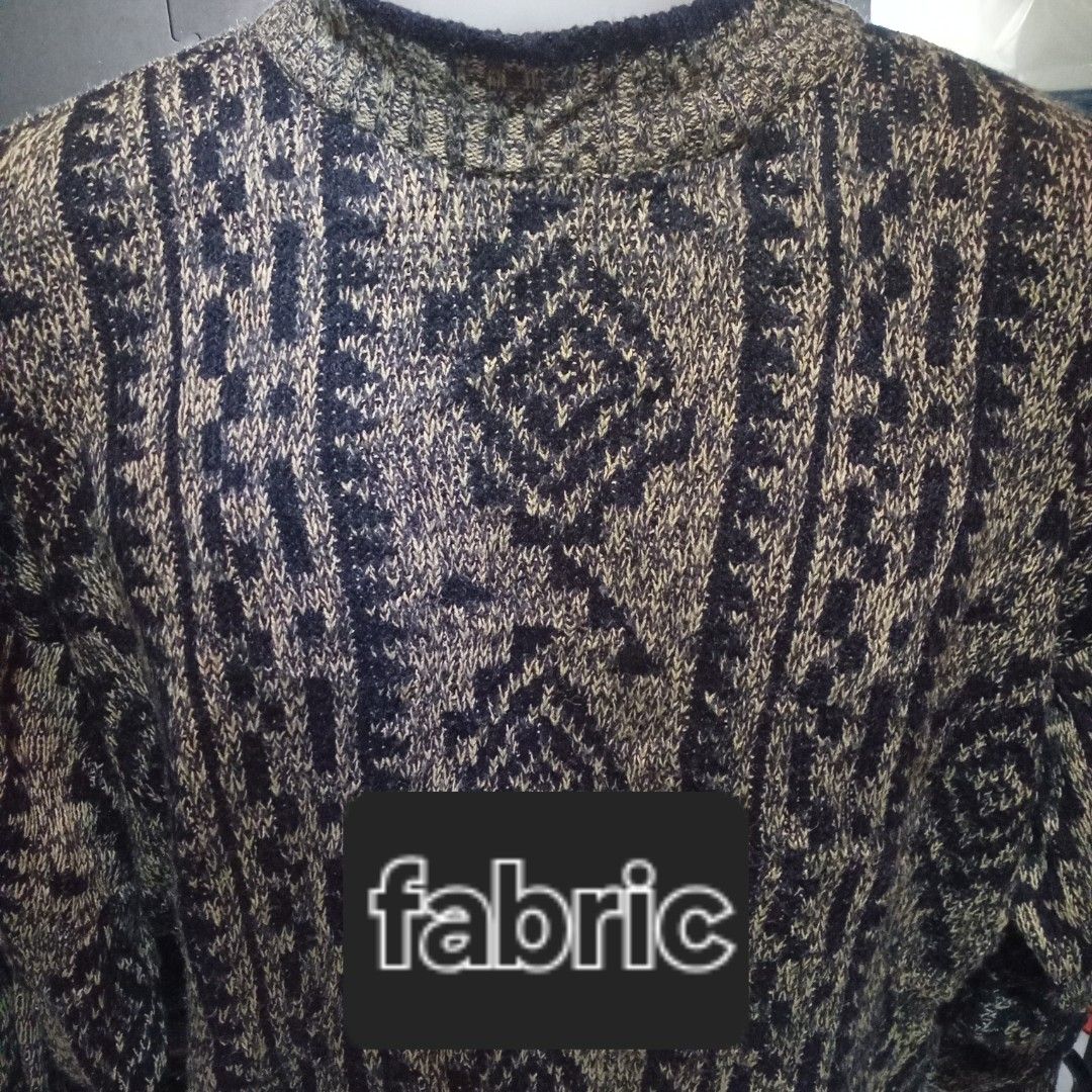 Knitted Close Neck Sweater (MEN) (Category: Coats, Jackets and Outerwear) located in Angono. Submitted by thrifted.fashionshop (Listing ID 1470109392, Image 2). Description: Fit - XL *knitted *close neck <COLORS MAY VARY DUE TO LIGHTING> MOP : Gcash only COURIER : Jnt / Lalamove REMINDER : Shipping fee ay hindi kasama sa presyo ng item.