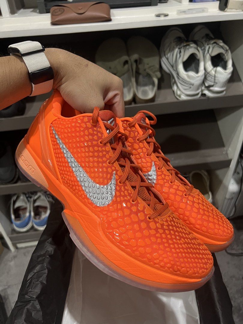 Kobe 6 (Total Orange) (Category: Sneakers) located in Quezon City. Submitted by shaggieboi (Listing ID 1470050919, Image 2). Description: Good as new - Used once Local release Size 10 mens Complete with box.