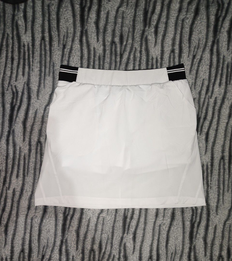 KYG Golf White/Black Golf skirt (Category: Activewear) located in Paranaque City. Submitted by jomcalbrin (Listing ID 1470014017, Image 1). Description: KYG Golf White/Black Golf skirt ‎📍Size M (waist 29 to 34 x 17 inc length) ‎📍Prestine Condition - Gorgeous Simple piece ‎📍Washed/Sanitize-Ready to wear and ship.