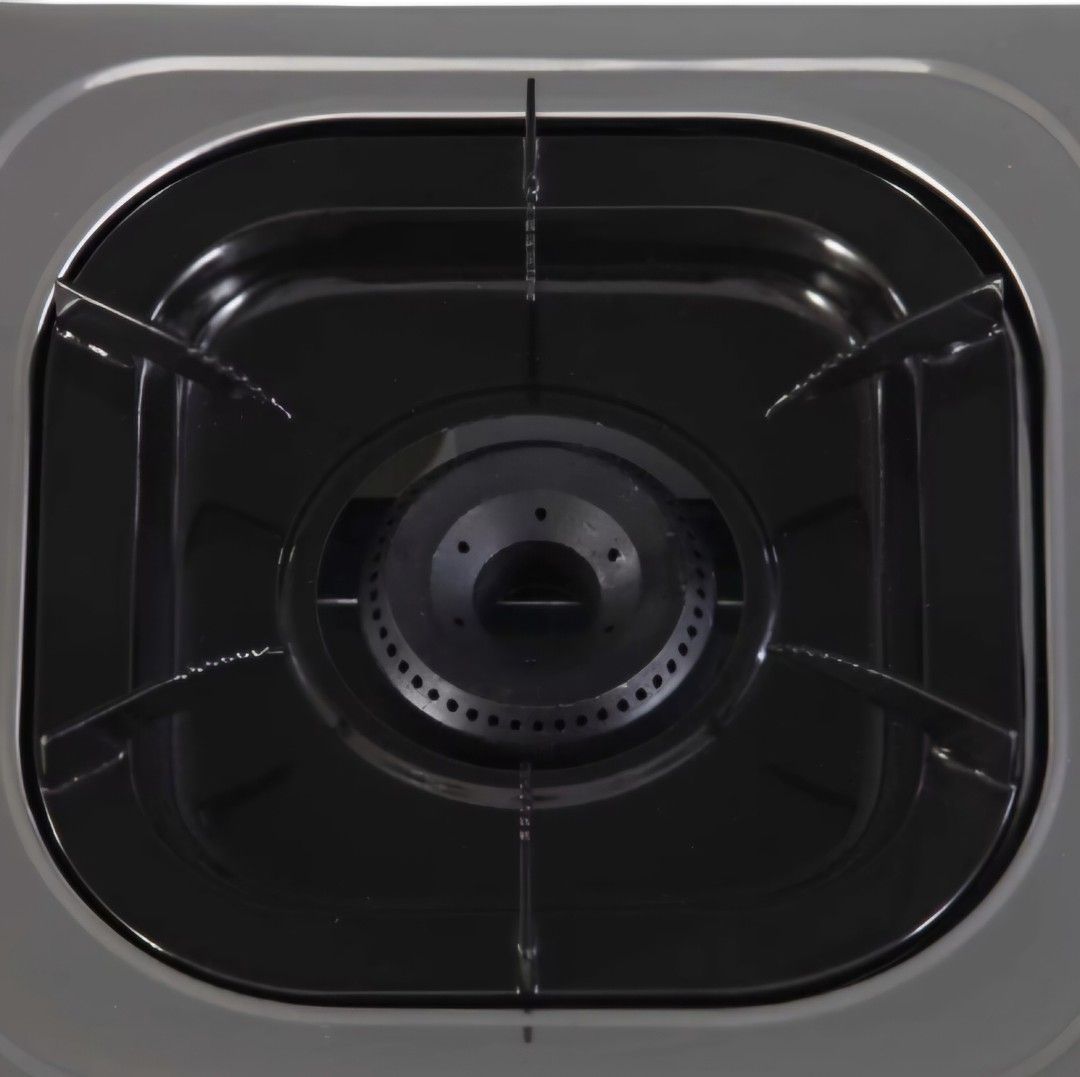 La Germania Single Burner Gas Stove (Category: Cookers) located in Quezon City. Submitted by reply_1982 (Listing ID 1469952600, Image 3). Description: - Brand: La Germania - Type: Single burner gas stove - Material: Stainless steel body with black burner grate - Features: Recessed spillage tray and push ignition rotary knob - Condition: Brandnew.