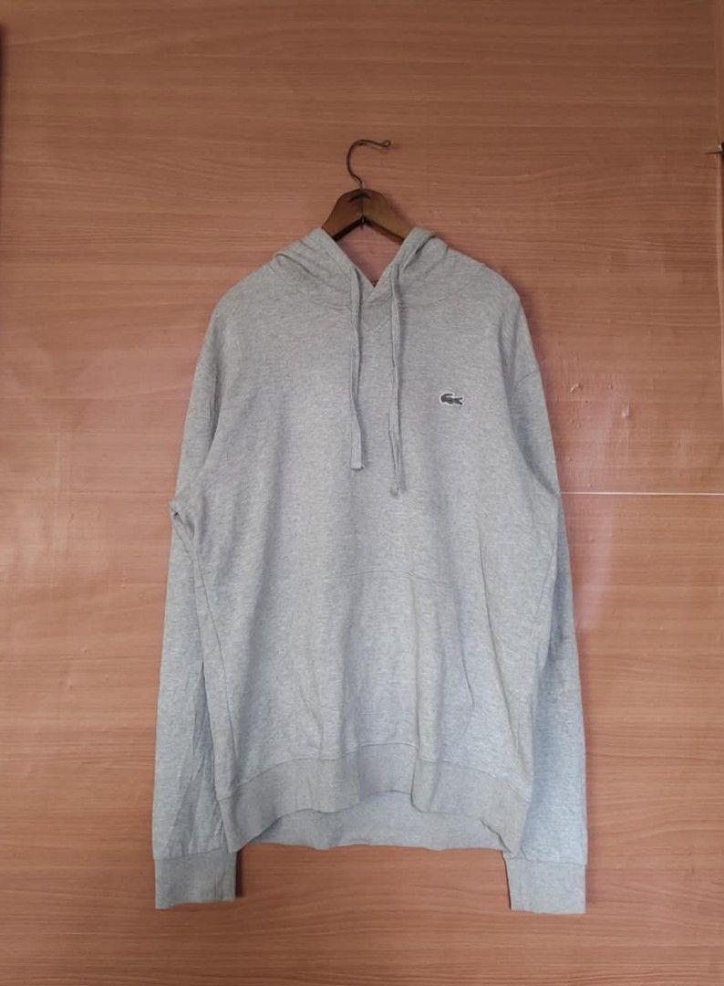 LACOSTE HOODIE (Category: Hoodies) located in Tubigon. Submitted by negosyanthrift (Listing ID 1469980549, Image 1). Description: Size:Medium 22x26 Issue lints at the back Good condition Need wash only 🏷️349+sf.