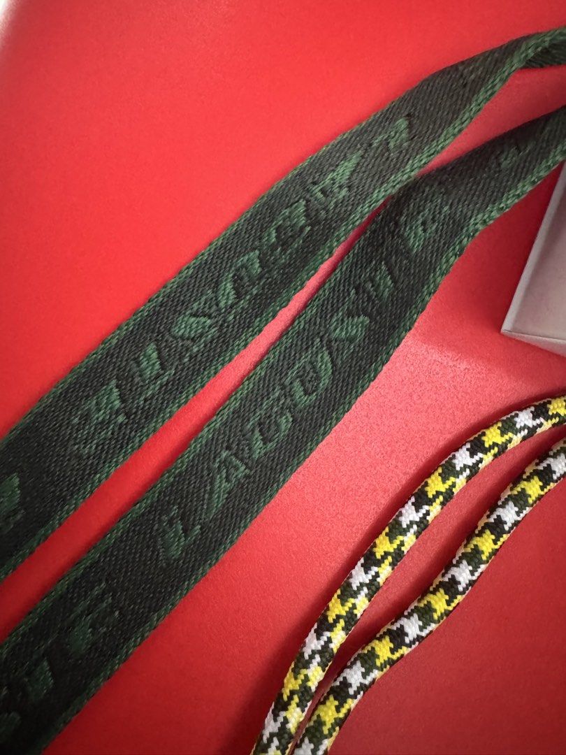 Lacoste ID/Cellphone Holder (Category: Accessory Holder, Box & Organizers) located in Manila. Submitted by xenasales (Listing ID 1470112132, Image 2). Description: .