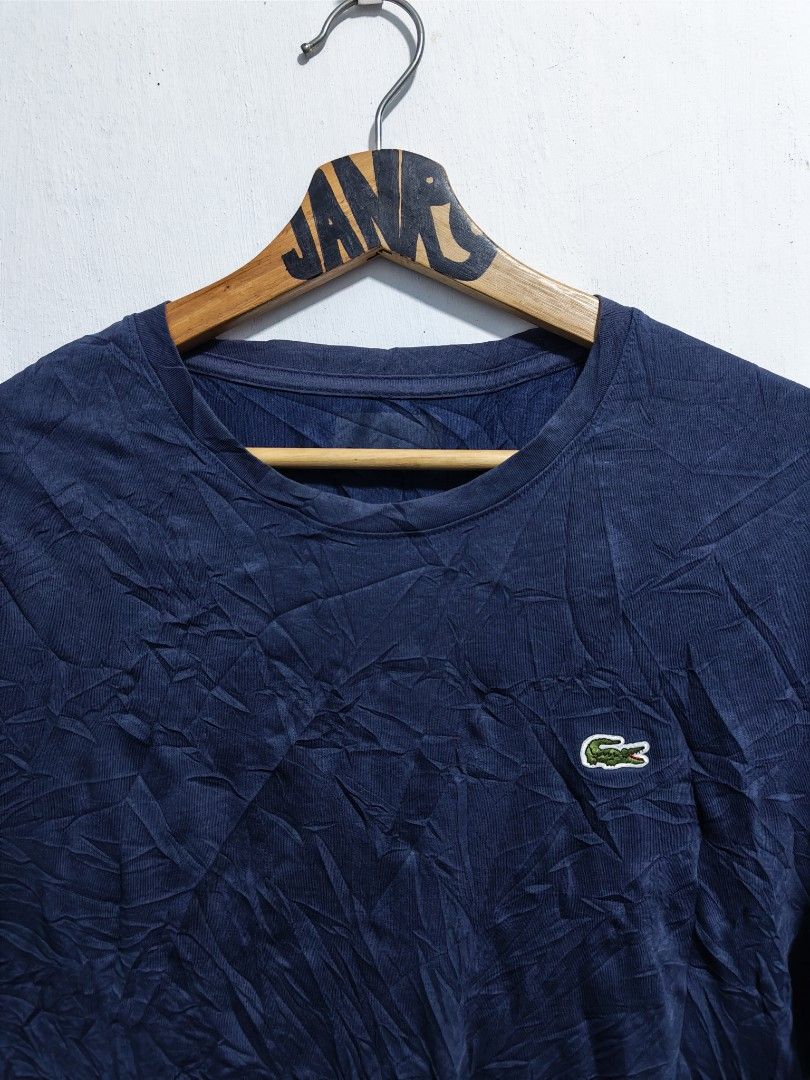 LACOSTE NAVY BLUE SHIRT (Category: Tshirts & Polo Shirts ) located in Pili. Submitted by janrypalmerodelima (Listing ID 1470107562, Image 2). Description: LACOSTE NAVY BLUE SHIRT DIMES: 20.5x27 CONDITION: VERY GOOD COLOR RATE: 9.5/10 ISSUE: NONE.