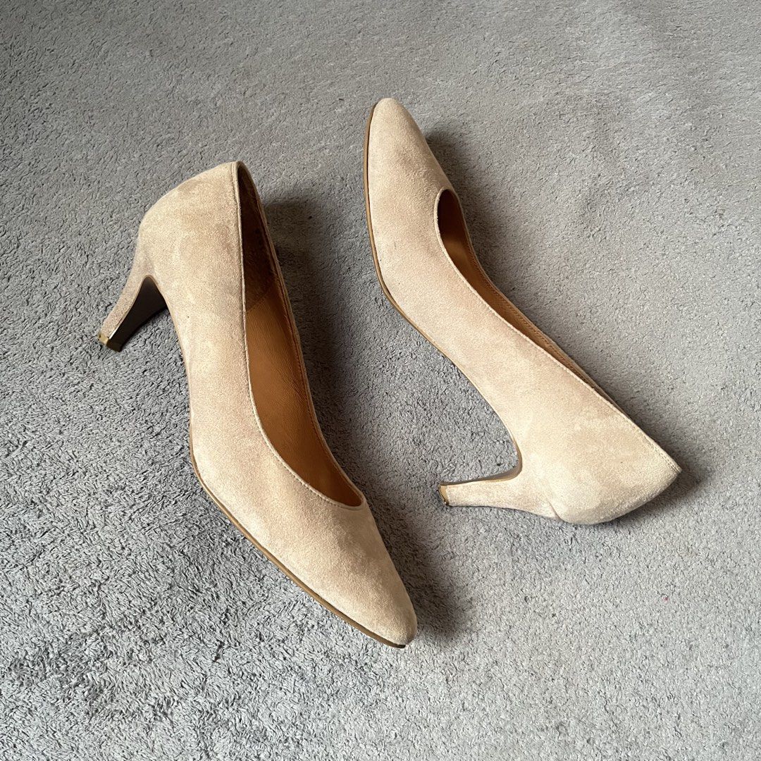Lanvin Collection beige suede pumps (Category: Heels) located in Hagonoy. Submitted by ianthrift_ph (Listing ID 1470054235, Image 2). Description: complete tags/authentic 6.5 US / 37 FR good condition no repair issue: see last pic .