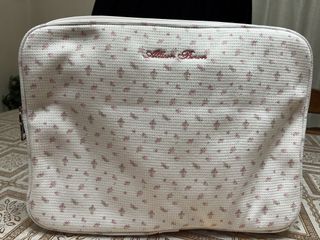 (Category: ) located in . Submitted by ayit. (Listing ID 1470059706, Image 1). Description: .