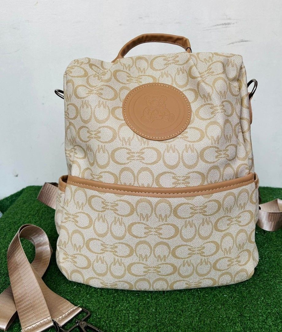 LEATHER BAG (Category: Backpacks) located in Davao. Submitted by jedee31 (Listing ID 1470138756, Image 2). Description: ✨ Backpack + Sling Bag (Leather type) 🎒 Medium to Large Size (33cm x 30cm) Actual posted 📸 Very gwapaaaa!🥹 Spacious and elegant perfect for school, work, ug travel..