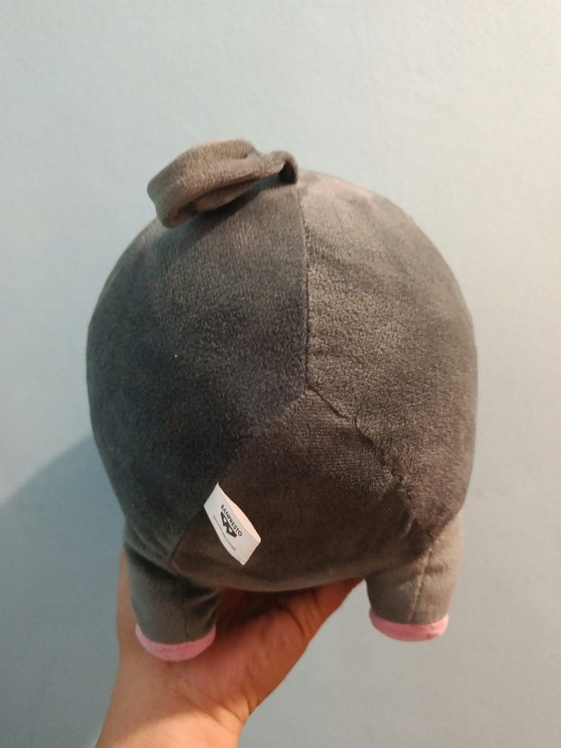 Lechonk Pokémon Banpresto Plush Toy (Category: Plushies & Soft Toys) located in General Trias. Submitted by titojay (Listing ID 1470140526, Image 3). Description: - Official Banpresto Pokémon Lechonk plush - Features a round body, large pink snout, floppy brown ears, and pink trotters - Original tag still attached at the back - Soft and huggable fabric material, great for display or cuddling - Clean surface with no stains or damage observed.