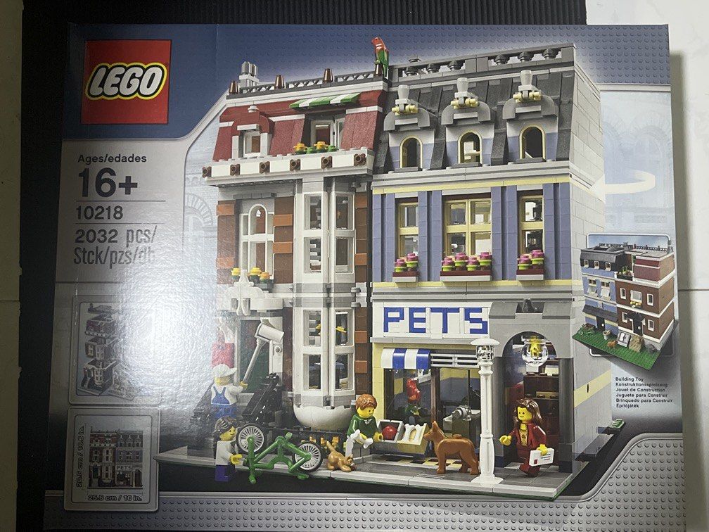 LEGO Creator Expert Pet Shop 10218 Modular Building, Toys ...