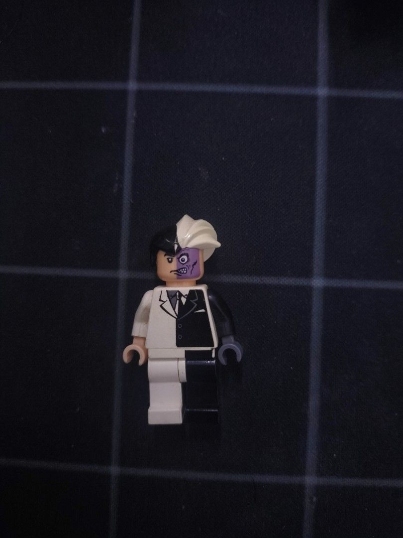 LEGO DC Batman Two-Face Minifigure Magnet, Toys & Collectibles, Toys ...