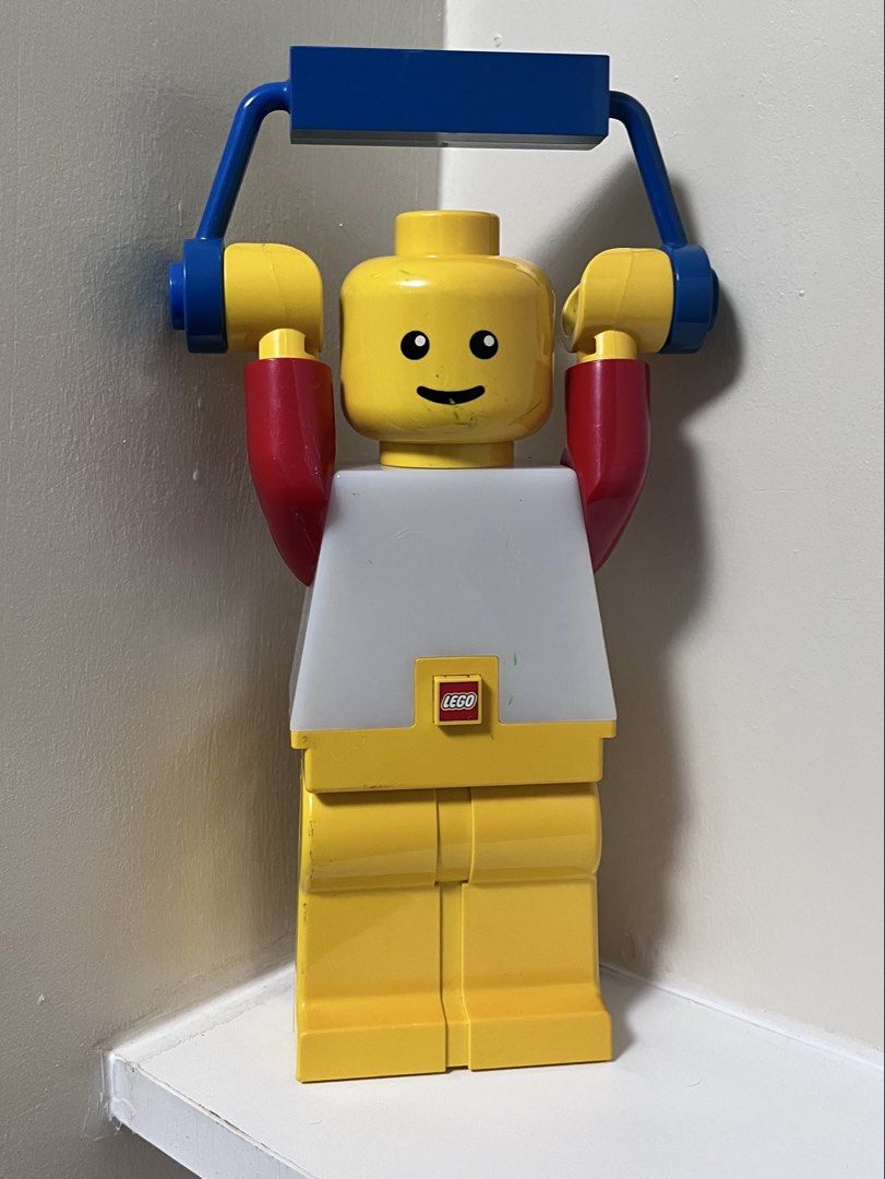 Lego Figure With Working Lights (Category: Action & Battle Toys) located in Imus. Submitted by gabworld (Listing ID 1470116758, Image 1). Description: .