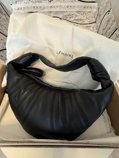 （分類：）位於 。 由 Arome 提交（商品編號 1469991509，圖片 1）。簡介： 。