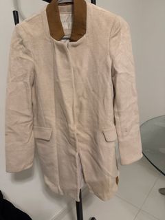(Category: ) located in . Submitted by uniqdes (Listing ID 1470107307, Image 1). Description: .