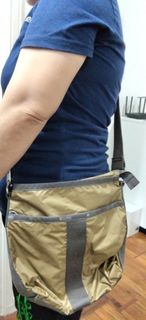 (Category: ) located in . Submitted by pre_loved_items_.moon (Listing ID 1470063033, Image 1). Description: .