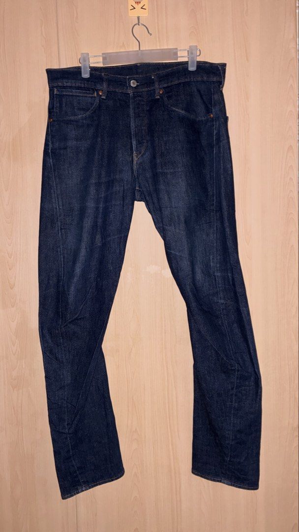 Levi Strauss & Co. Dark Wash Denim Jeans (Category: Jeans) located in Placer. Submitted by talaalond61563 (Listing ID 1469966768, Image 1). Description: - Brand: Levi Strauss & Co. - Wash: Dark indigo - Fit: Straight leg - Details: Classic 5-pocket setup, contrast stitching, branded metal buttons, and iconic red tab - Material: Sturdy twill fabric with visible diagonal weave texture - Condition: Excellent quality, versatile for any outfit.