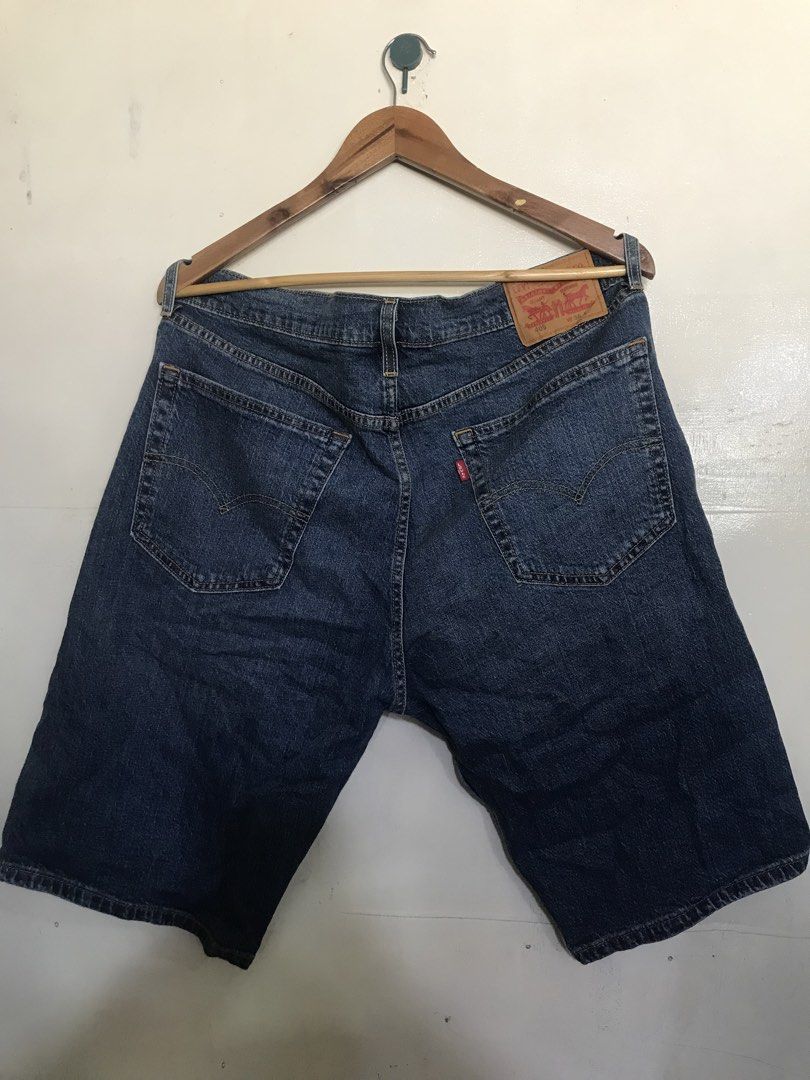 Levis 405 short size 36-37 for big Boy! (Category: Looking For) located in Kananga. Submitted by erikajanec32381 (Listing ID 1470132614, Image 1). Description: Levis 405 short (FOR BIG BOY) Size 36 on tag Actual size 37-38 22.5 lenght 10.5 hem open leg Super Excellent condition 9.8/10 colorate No issue ganda ng Fitting nito mga boss 750 + sf only Leyte location Mine now pay now Ship agad! No cod Dm for sure buyer.