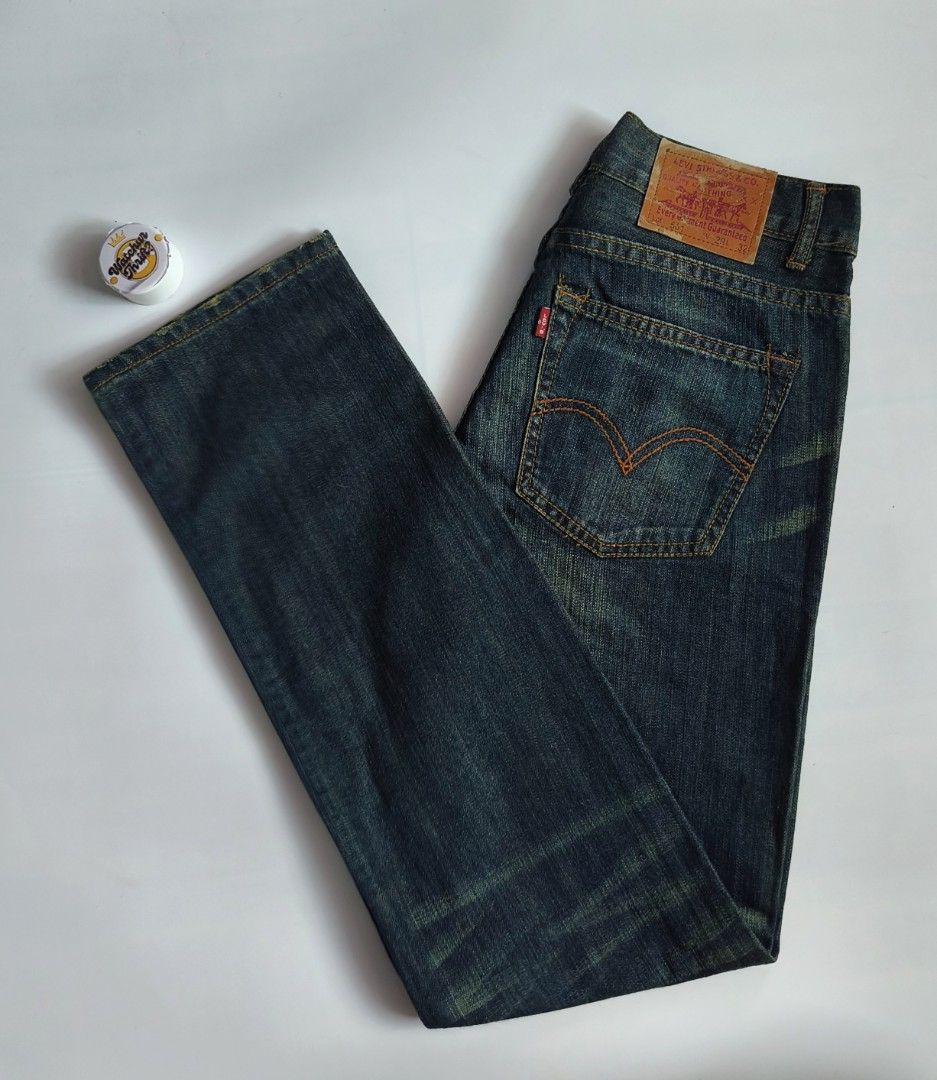 Levi’s 501 OG Fit Jeans (Category: Jeans) located in Manapla. Submitted by gentleturtle_3dc683 (Listing ID 1469948553, Image 1). Description: Levi’s 501 OG Fit Jeans 💵 ₱ 490 📏 Size: Waistline 29 - 30Length 41 Hem 8 🎨 Color Rate: 9.5 /10 or better ✨ Condition: Great Pre-loved thrifted item. 💬 Message us for inquiries!.