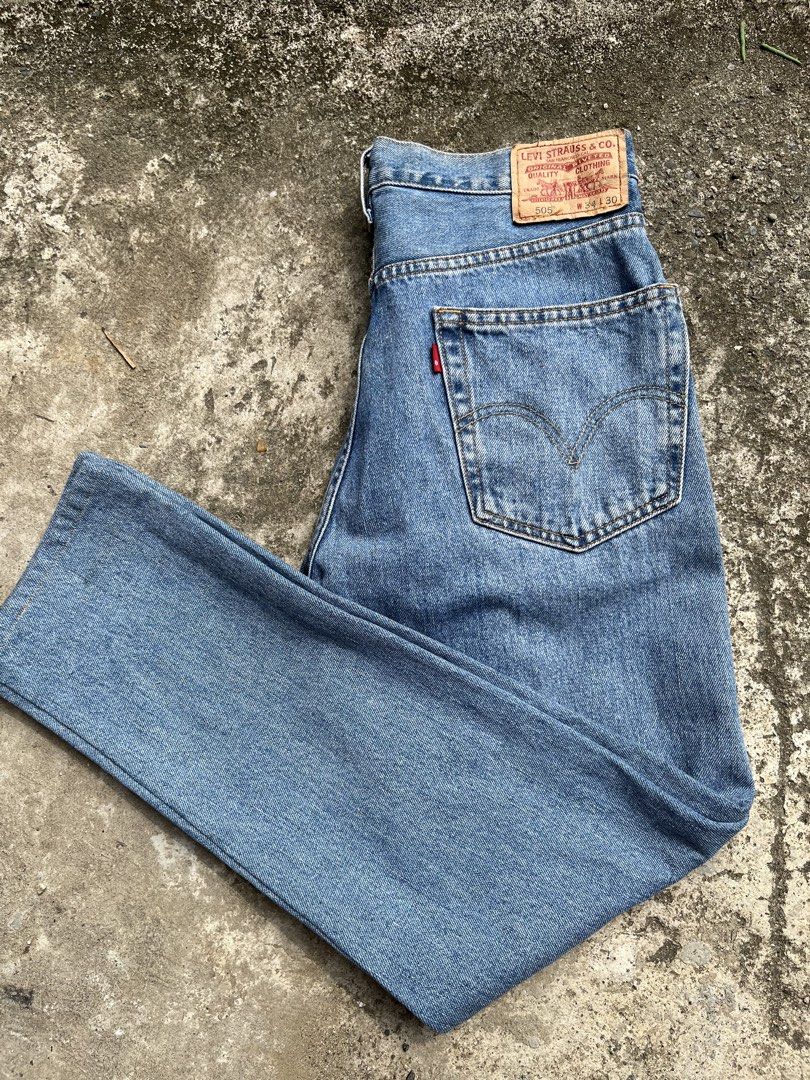 Levi’s 505 (Category: Jeans) located in Tagum. Submitted by arzeamomas68314 (Listing ID 1469965893, Image 2). Description: Size 30width No issue .