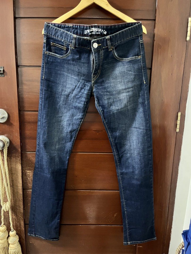 Levis 511 slim fit denim jeans (Category: Jeans) located in Manila. Submitted by all.love.thrift.shop.v2 (Listing ID 1470122317, Image 2). Description: For sale Levis 511 jeans Size 34 Excellent condition ₱1,599 + sf As is, No return No exchange No refund Color may vary due to lighting All items are cleaned before shipping Payment first via gcash/maya/gotyme/maribank bank transfer 💰 Ship via LBC/J&T/Lalamove 🚛 📍 Cainta, Rizal ❤️.
