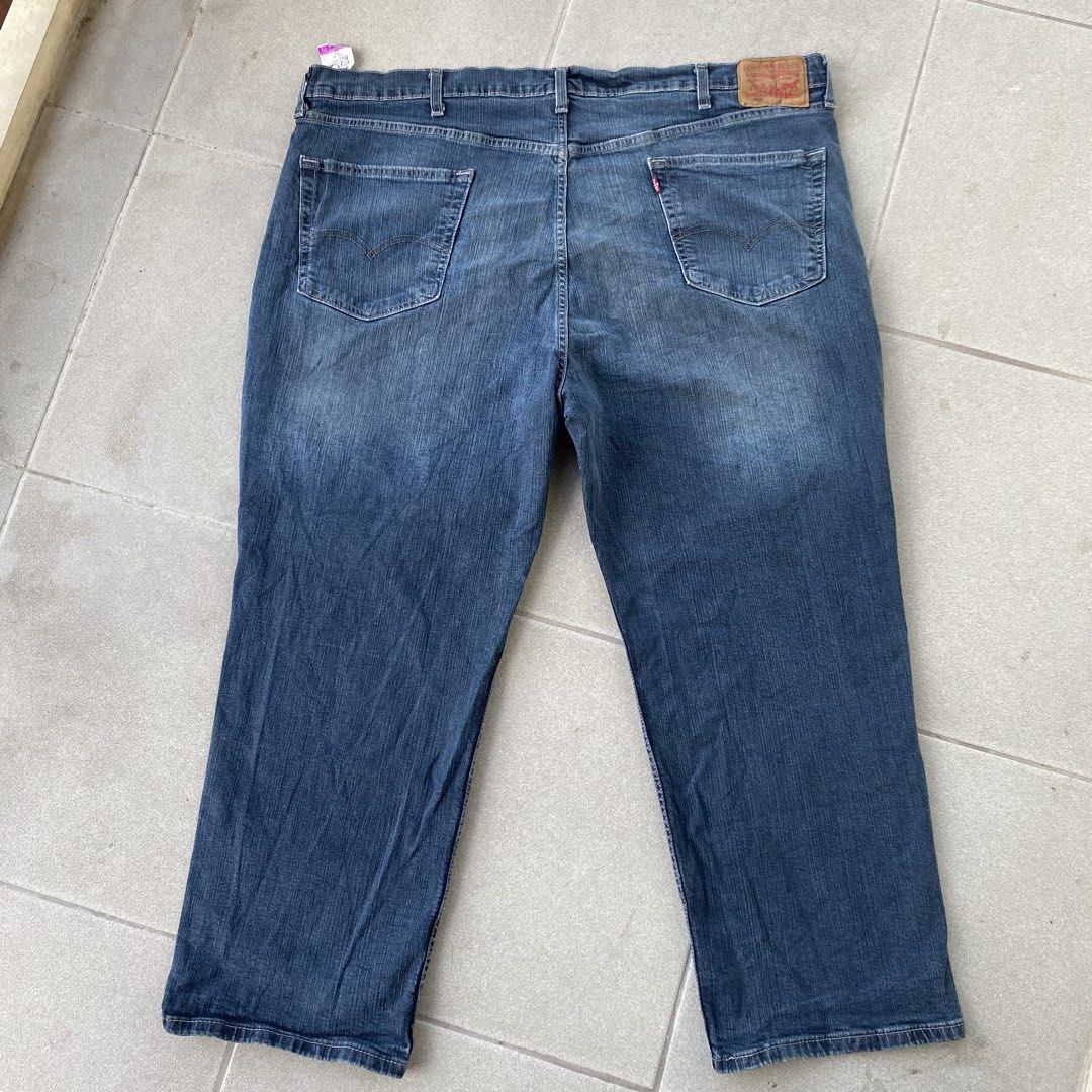 Levi's 559 Stretchable Relaxed Straight Jeans (Category: Jeans) located in Cabuyao City. Submitted by stuffwarsph (Listing ID 1469949987, Image 1). Description: Width 46-52 Length 41 Leg opening 15 Hem 10 Excellent condition No issues 🏷️780.