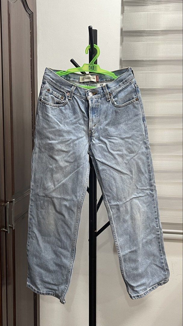 Levis’s Vintage Light Mom Jeans (Category: Jeans) located in Manila. Submitted by to_ri (Listing ID 1470078081, Image 1). Description: 🛍️ PRODUCT DETAILS 📏 Size: Small 📌 TERMS & CONDITIONS 💸 Payment first 📦 Shipping: J&T, LBC, Same day delivery couriers 🚫 No returns or refunds ❌ No joy/bogus buyers 💗 Please buy responsibly. Thank you!.