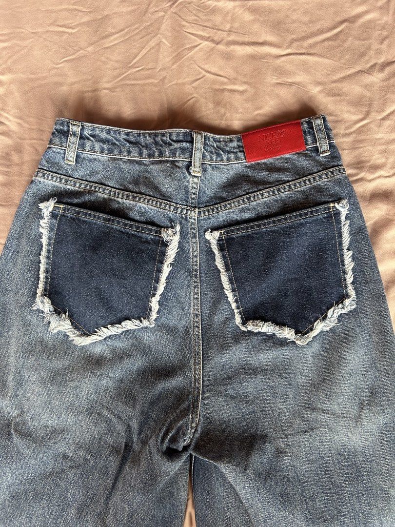 Libé Jeans (Category: Skirts) located in Cebu City. Submitted by shopmikascloset (Listing ID 1469956949, Image 3). Description: .