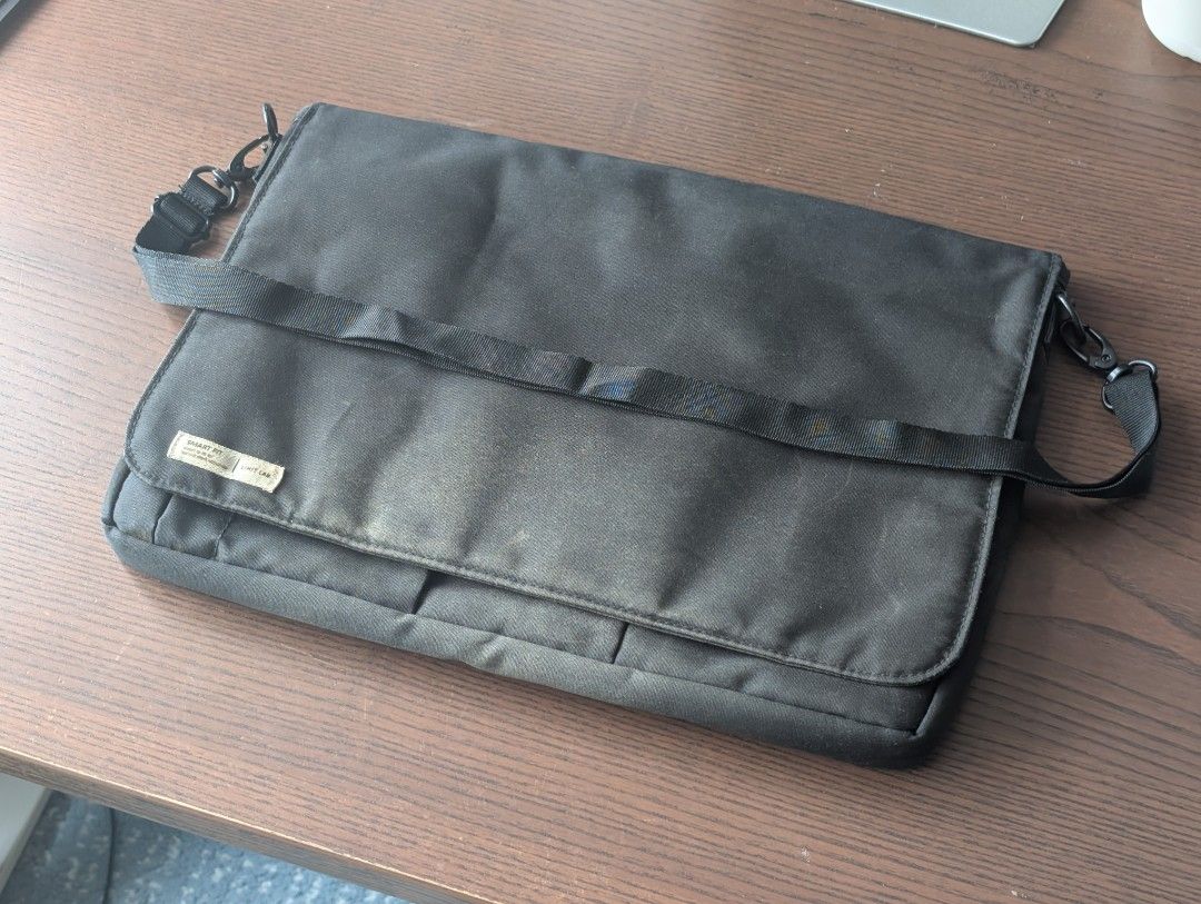 Lihit Lab Smart Fit Laptop Sleeve, Computers & Tech, Parts ...