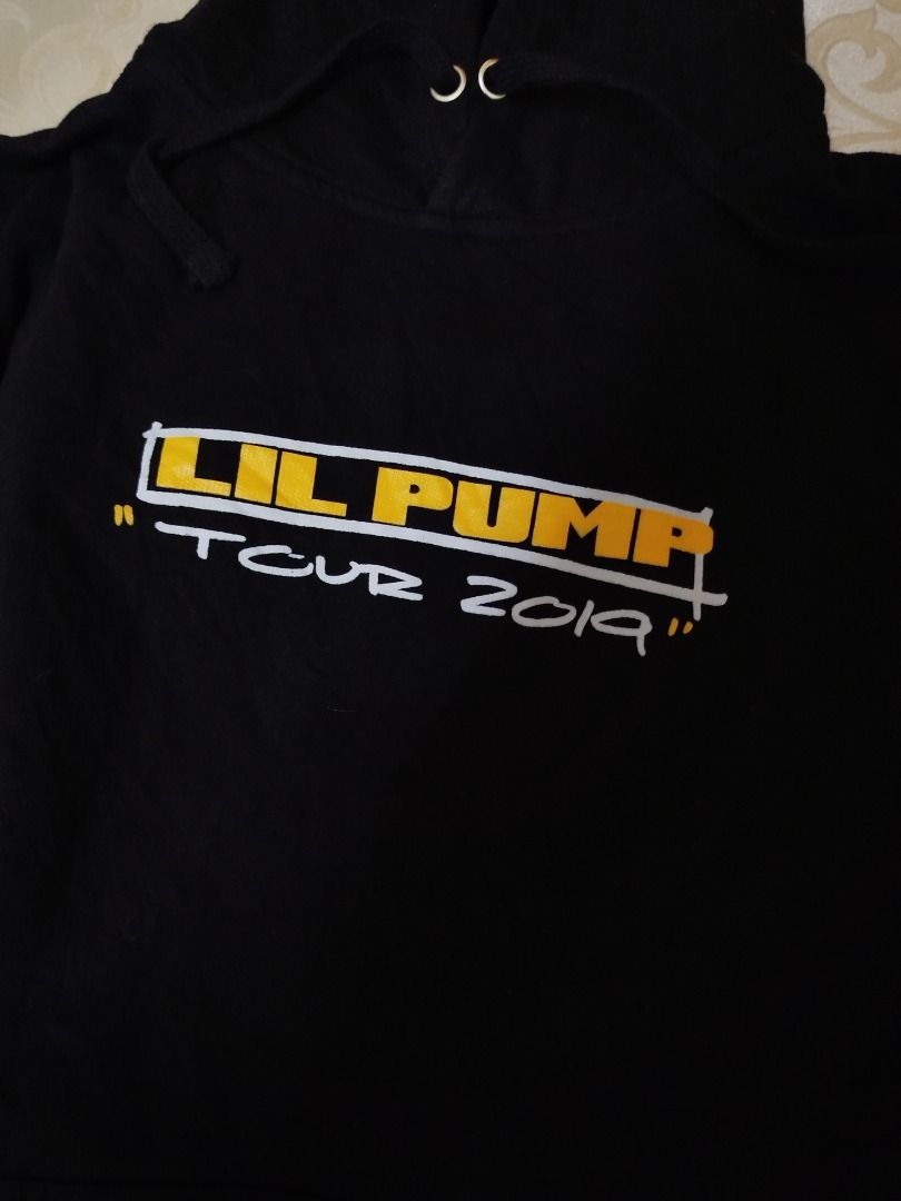 Lil Pump "Harverd Dropout" 2019 Tour (Category: Hoodies) located in Caloocan City. Submitted by barbed.vtg (Listing ID 1470124001, Image 3). Description: Lil Pump, is an American rapper. He rose to prominence as part of the SoundCloud rap scene in the late 2010s, gaining distinction for his minimalist music and rambunctious public persona. Born and raised in Miami, Florida, he gained mainstream attention following the release of his 2017 single "