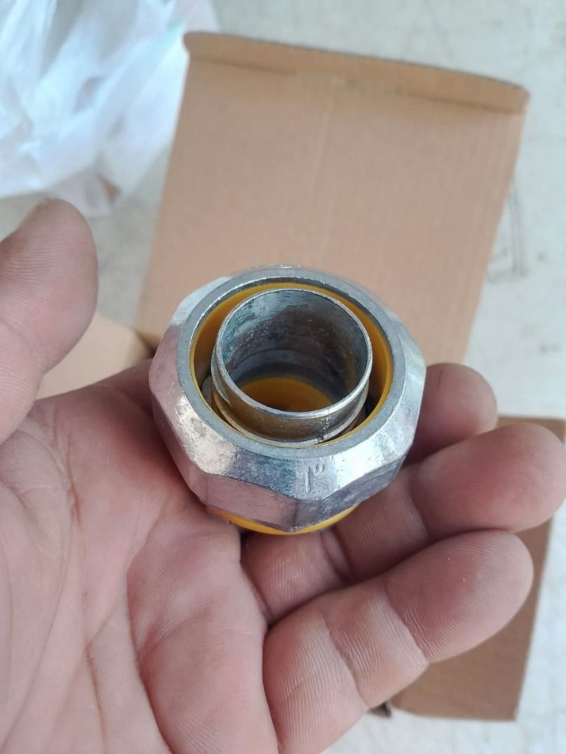 LIQUID TIGHT STRAIGHT CONNECTOR SPECS: 1" (Category: Everything Else Others) located in Manila. Submitted by 09171479278_elsie. (Listing ID 1469962596, Image 1). Description: LIQUID TIGHT STRAIGHT CONNECTOR SPECS: 1".