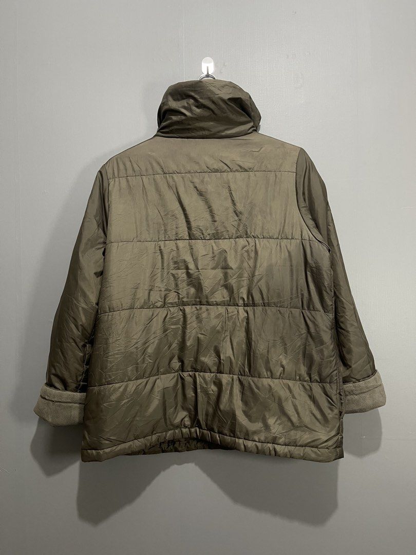 Liz Claiborne Quilted Puffer Jacket (Category: Coats, Jackets and Outerwear) located in Davao. Submitted by yannrussel00 (Listing ID 1469964998, Image 2). Description: 📍𝗟𝗼𝗰𝗮𝘁𝗶𝗼𝗻: 𝗗𝗮𝘃𝗮𝗼 𝗖𝗶𝘁𝘆 📌 𝗜𝘁𝗲𝗺 𝗦𝘁𝗶𝗹𝗹 𝗔𝘃𝗮𝗶𝗹𝗮𝗯𝗹𝗲 𝗥𝗘𝗔𝗗 𝗗𝗘𝗧𝗔𝗜𝗟𝗦 𝗕𝗘𝗟𝗢𝗪 ⬇️ ‼️ Size Medium on tag Dimes W21 x L28 Sleeves 23” Condition 10/10 No issue ₱650 + SF.