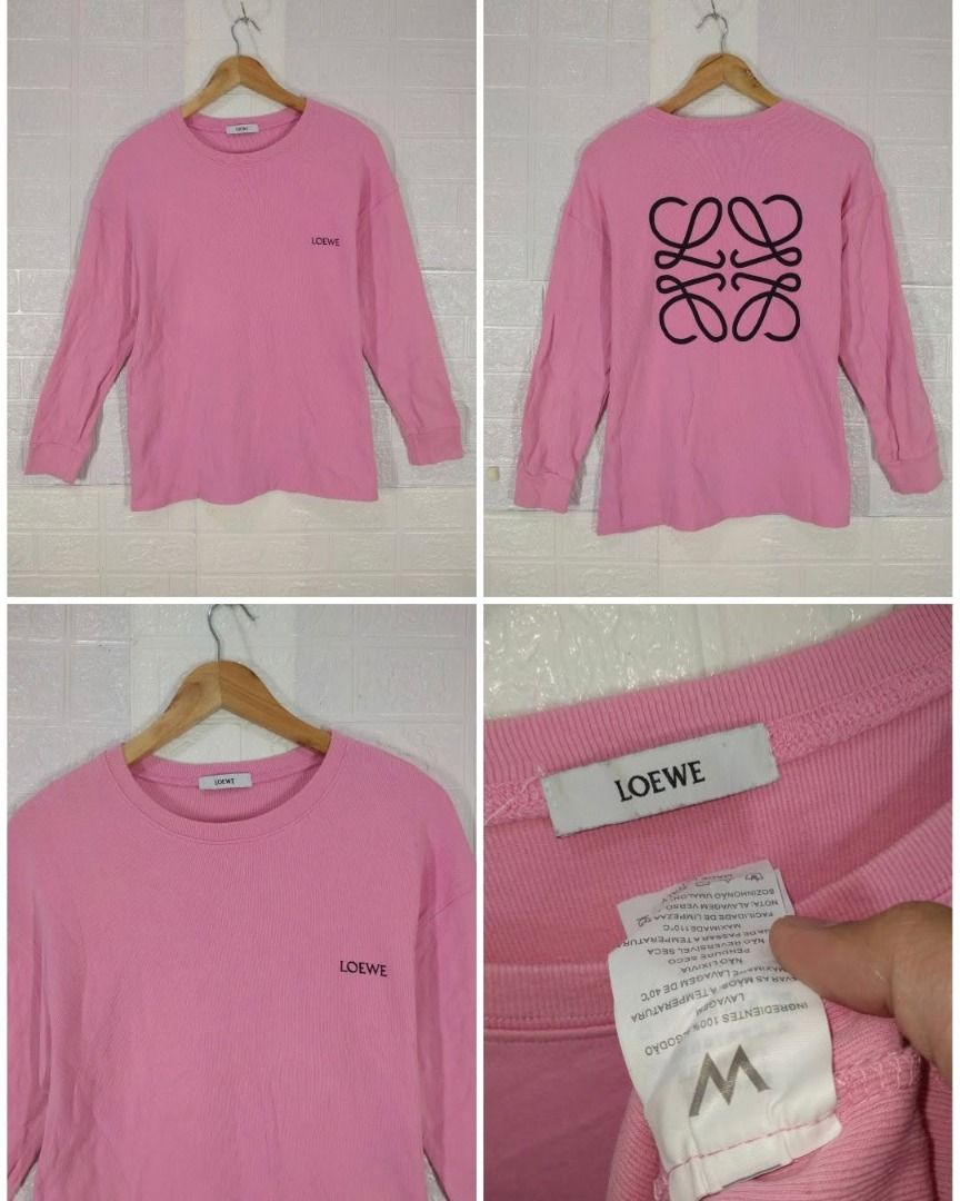 LOEWE CREWNECK (Category: Longsleeves) located in Baguio. Submitted by fashionfinds1999 (Listing ID 1470019557, Image 1). Description: 25 x 20 MEDIUM EXCELLENT CONDITION + sf.