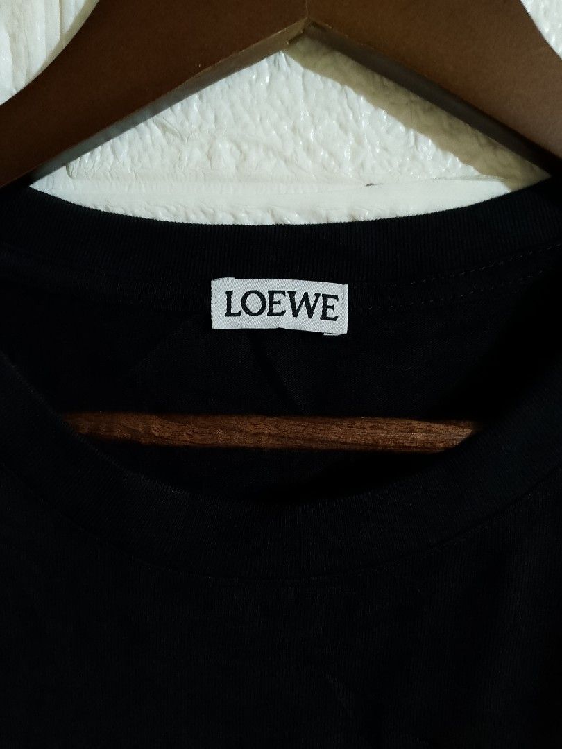LOEWE SHIRT (Category: Tshirts & Polo Shirts ) located in Tabaco. Submitted by zerothreethrift (Listing ID 1470027690, Image 3). Description: LOEWE SHIRT SIZE XL EXCELLENT PM IF INTERESTED ALBAY LOCATION.