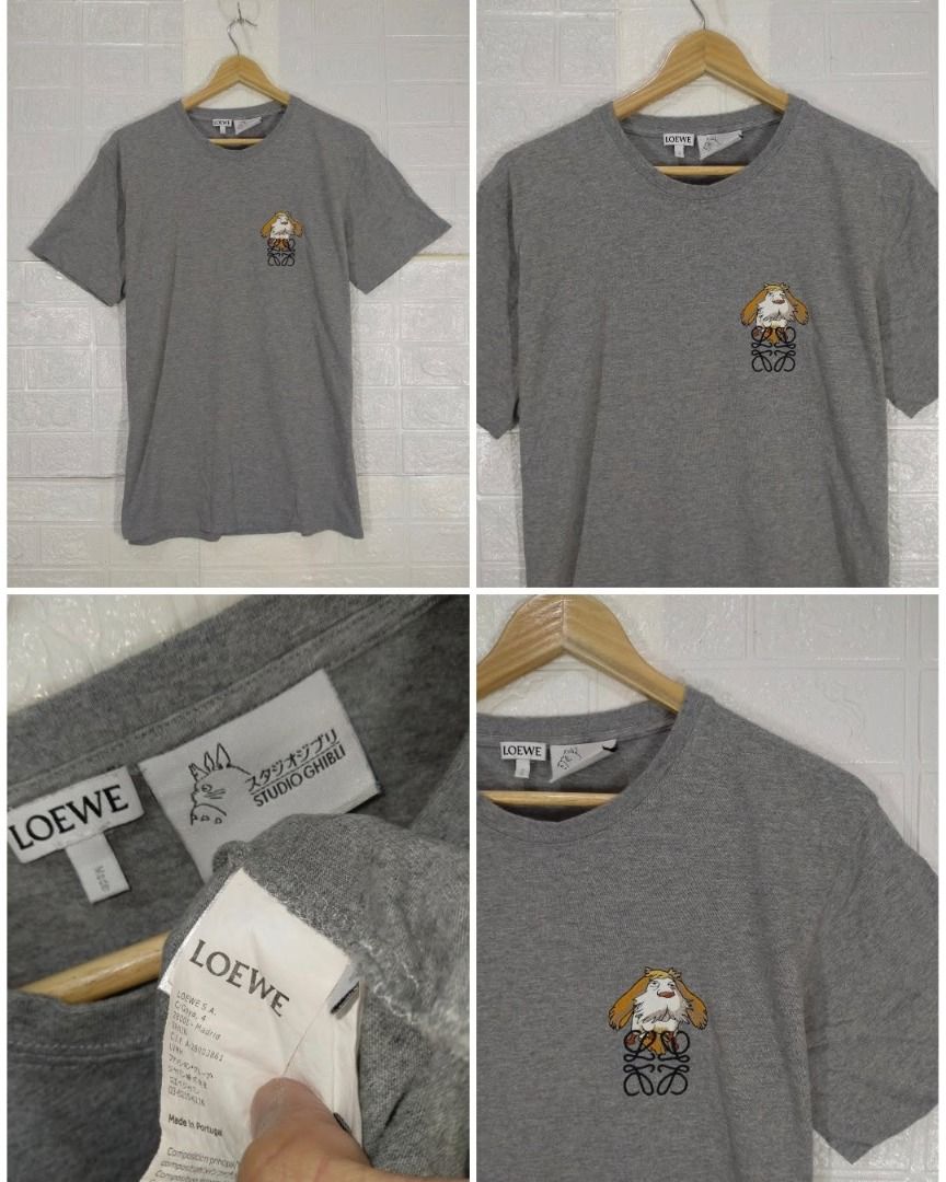 LOEWE TEE SHIRT (Category: Shirts) located in Baguio. Submitted by fashionfinds1999 (Listing ID 1470021049, Image 1). Description: 29 X 20 MEDIUM EXCELLENT CONDITION.