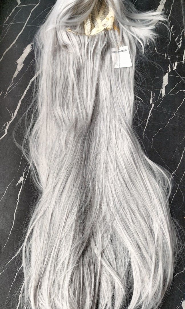 LONG LONG WIG (Category: Hair) located in Bacoor. Submitted by directsupplier88 (Listing ID 1469974250, Image 1). Description: perfect for cosplay and trick or treat brandnew item.