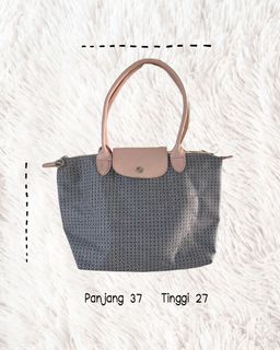(Kategori: ) berada di . Dikirim oleh pineapple.ind (ID iklan 1469947544, Gambar 1). Deskripsi: .