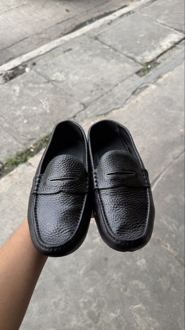 Louis Vuitton loafer (Category: Sneakers & Footwear) located in Koronadal. Submitted by johnapolen99551 (Listing ID 1469997330, Image 3). Description: In good condition Coded Authentic 💯.