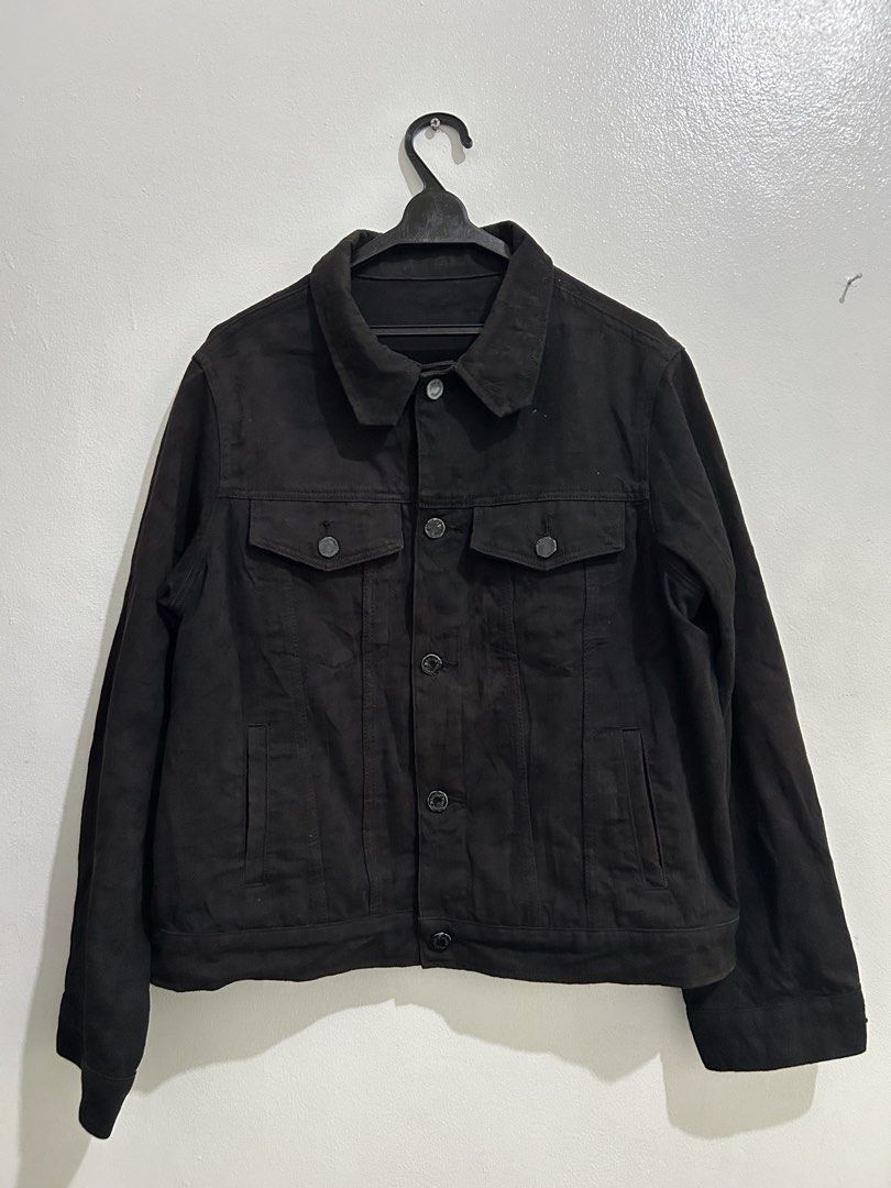 Louis Vuitton Monogram Black Denim Jacket (Category: Coats, Jackets and Outerwear) located in Angeles City. Submitted by cassey_phoenix (Listing ID 1469970667, Image 1). Description: - Style: Classic streetwear black denim jacket - Design: Allover tonal monogram pattern with branded hardware - Pockets: Convenient chest flap pockets and side welt pockets - Details: Structured collar, buttoned cuffs, and unique blue interior neck label with orange 