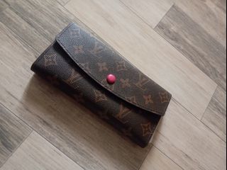 (Category: ) located in . Submitted by lalamo_collection (Listing ID 1470017051, Image 1). Description: .