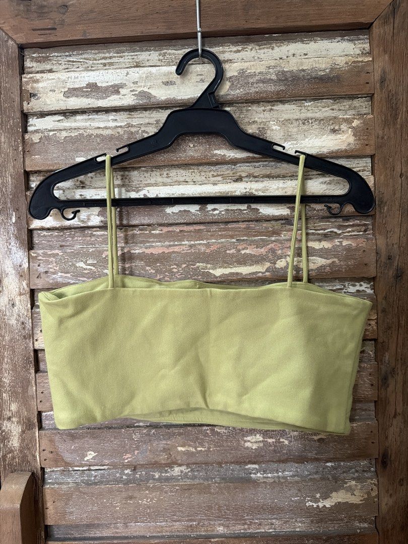 Love Bonito Lime Green Spaghetti Strap Crop Top (Category: Sleeveless) located in Manila. Submitted by cb_____ (Listing ID 1469969586, Image 2). Description: - Brand: Love Bonito - Item: Lime green crop top - Size: LB XL / US 10 / UK 14 - Design: Straight neckline with thin spaghetti straps - Style: Clean, minimal basic - Perfect for: Warm weather, easy to pair with high-waisted jeans or skirts -can fit Large.