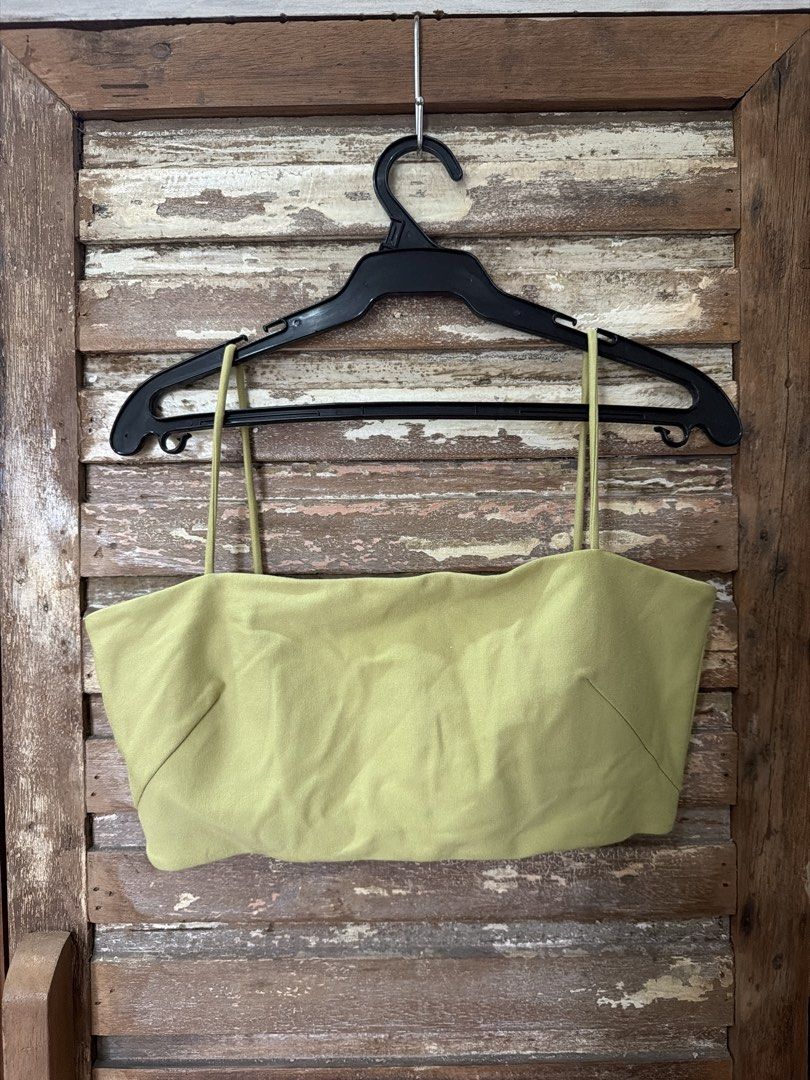 Love Bonito Lime Green Spaghetti Strap Crop Top (Category: Sleeveless) located in Manila. Submitted by cb_____ (Listing ID 1469969586, Image 1). Description: - Brand: Love Bonito - Item: Lime green crop top - Size: LB XL / US 10 / UK 14 - Design: Straight neckline with thin spaghetti straps - Style: Clean, minimal basic - Perfect for: Warm weather, easy to pair with high-waisted jeans or skirts -can fit Large.