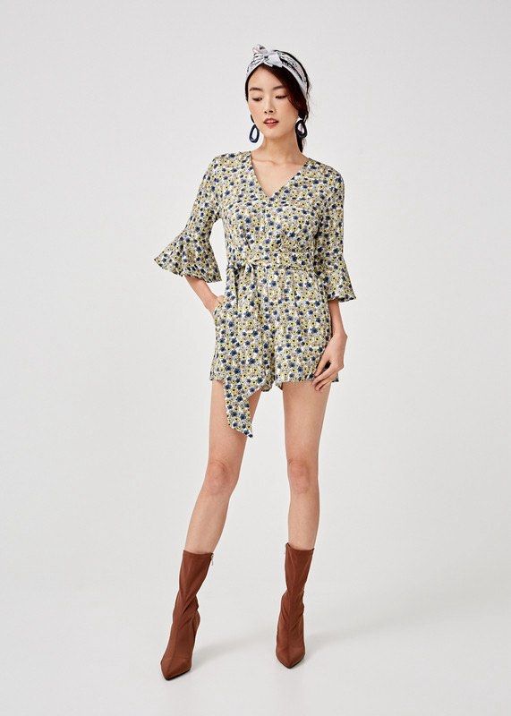 Love bonito romper (Category: Rompers) located in Quezon City. Submitted by iamashopperforclothes (Listing ID 1470112363, Image 3). Description: Small.
